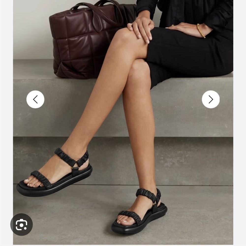 Khaite Puglia Leather sandals size 37/7